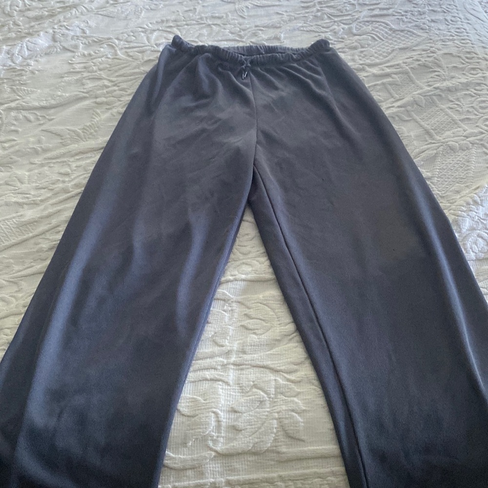 Nike gray casual pants